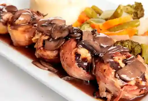 Medallones de Pollo Vino Tinto