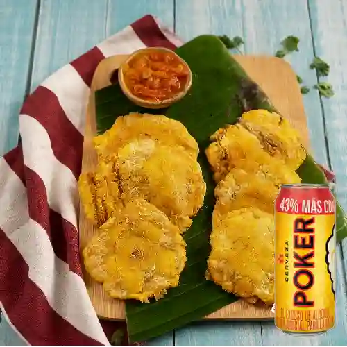 Combo Tostada Plátano Verde + Poker 330 ml