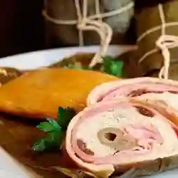 Hallaca con Pan de Jamón