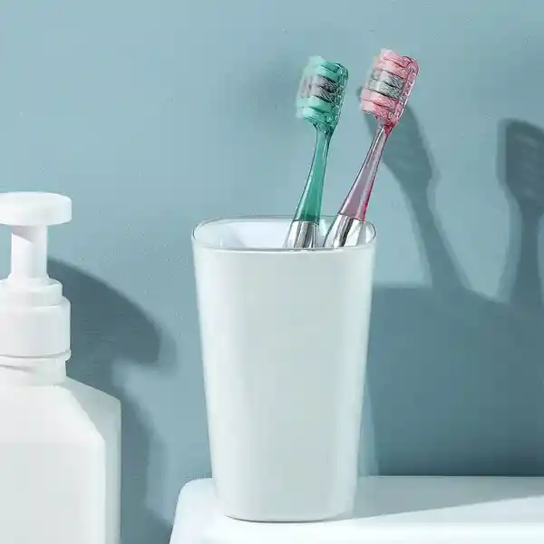 Cepillo Dental Con Cabeza Reemplazable 1 Mango 3 Cabezas Miniso