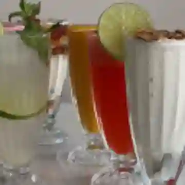 Jugo en Leche Mango