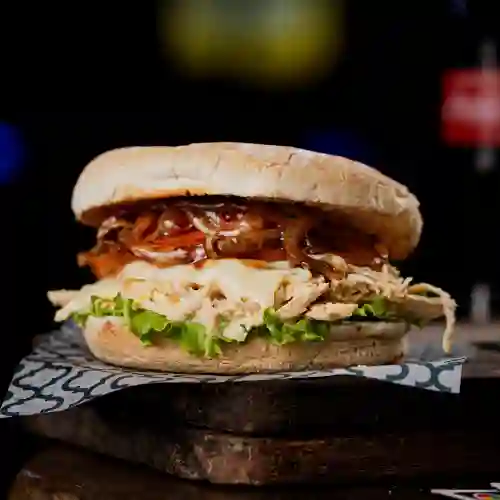Hamburguesa Pollo Desmenuzado