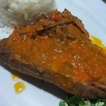 Sobrebarriga en Salsa