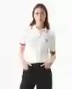 Polo Racing Femenino Crudo Porcelana Claro Talla S Chevignon