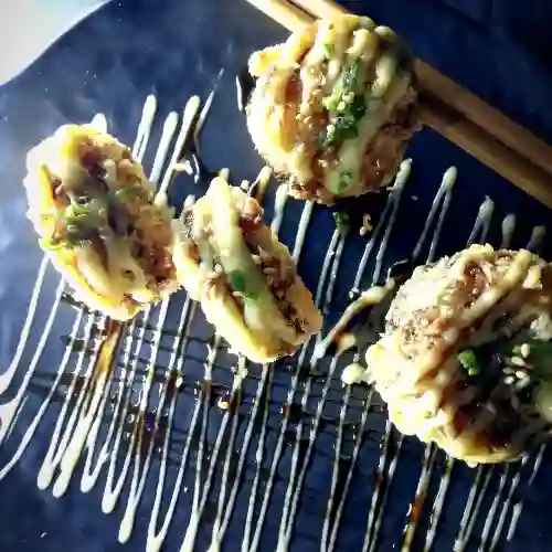 Okinawa Roll + 1 Limonada