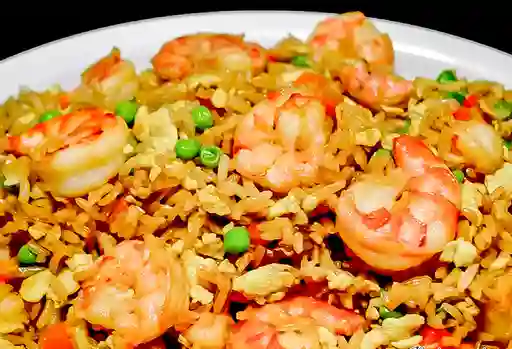 28 Arroz Frito con Camarones