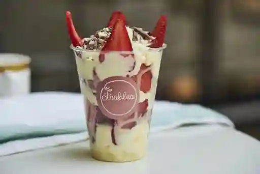 Fresas con Crema y Chocolate