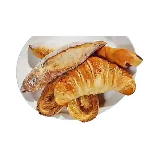 Croissant de Mantequilla