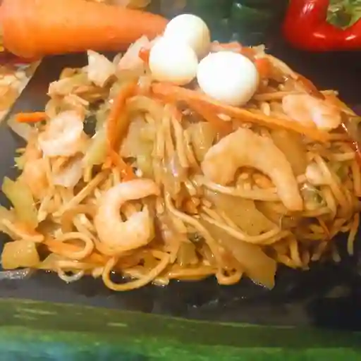 Chow Mein Verduras y Espagueti