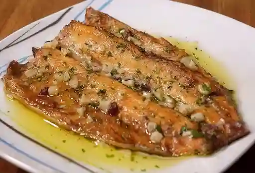Trucha al Ajillo