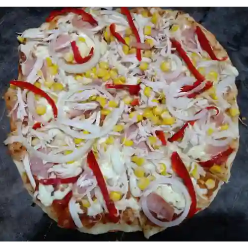 Pizza Pollo Maíz Mediana