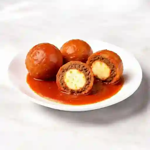 Albondigas En Salsa Pomodoro