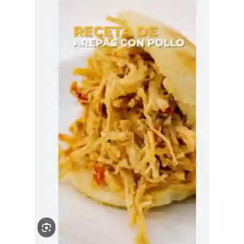 Arepa Rellena de Pollo