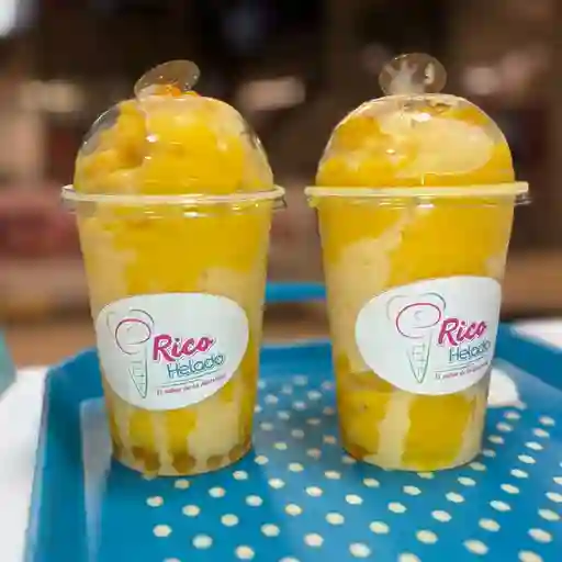 Frappe con perlas explosivas 16 oz