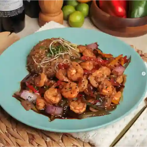 Saltado de Camarones