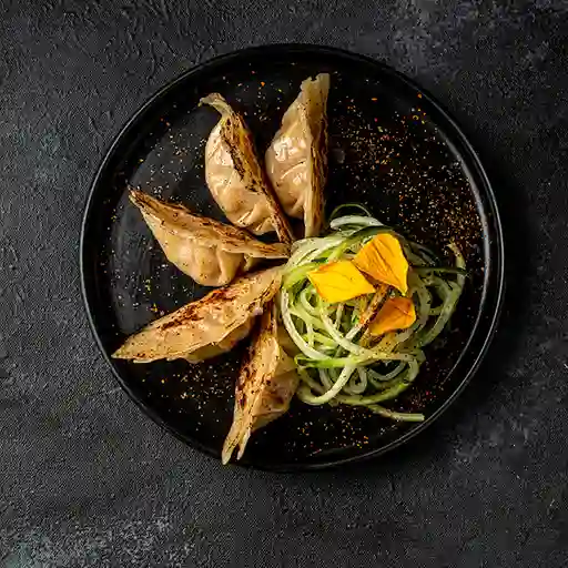 Gyosas Al Vapor de Pollo 5 Unidades