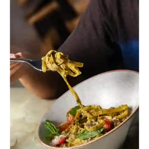 Fettuccine Al Pesto