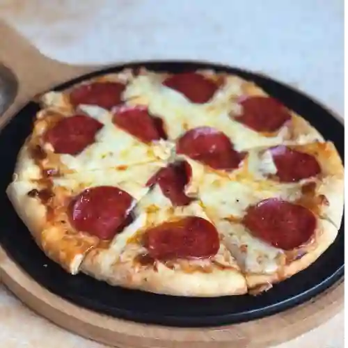 Pizza Mediana Pepperoni