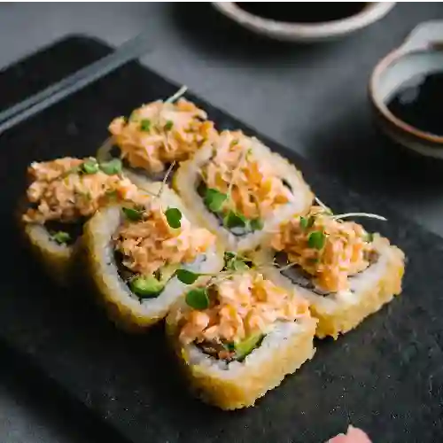 Sushi salmon crunch