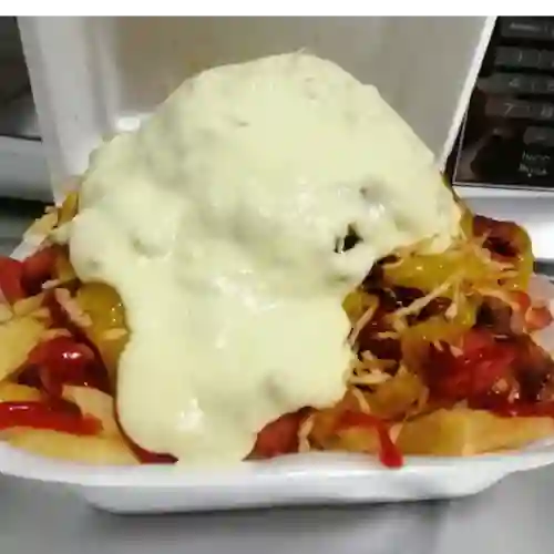 Salchipapa Clasica