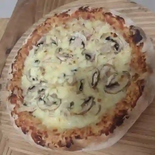 Pizza Pollo con Champiñones