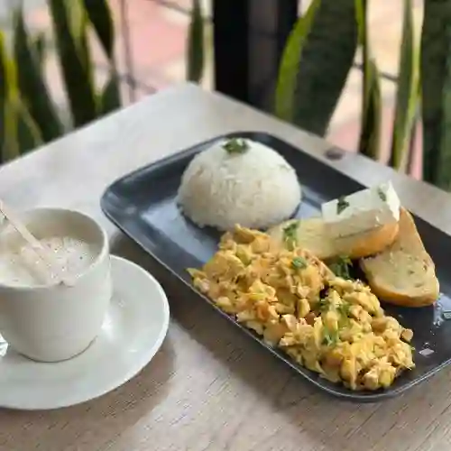 Huevos Pericos
