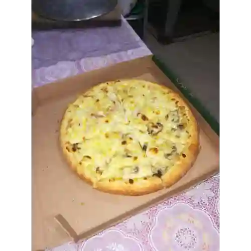 Pizza Carne y Maíz