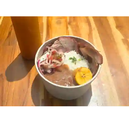 Frijolazo de Bondiola Ahumada