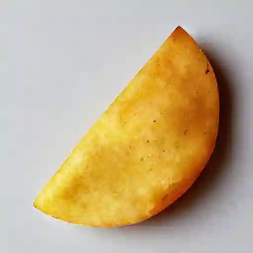 Empanada Grande de Carne y Queso
