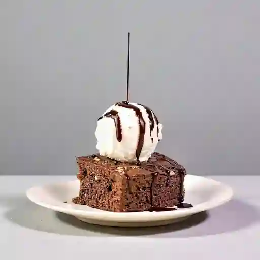 Brownie con Helado