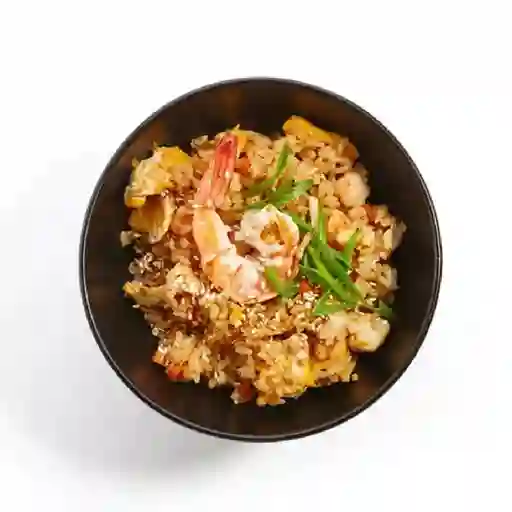 Yaki carne de res, pollo y langostinos