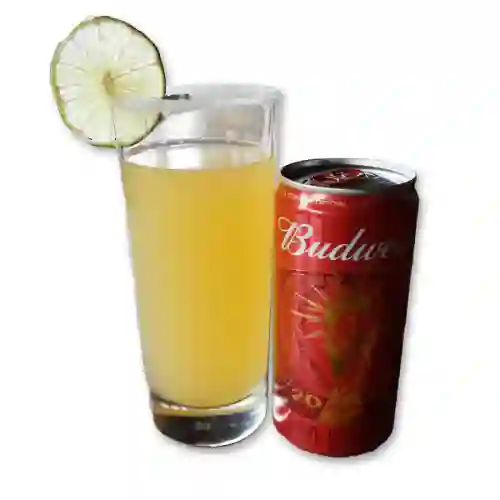 Michelada Budweiser Lata