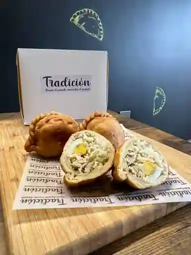 Empanada Arroz Pollo Tio Tom