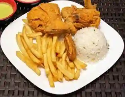 Bandeja con Pollo Broaster
