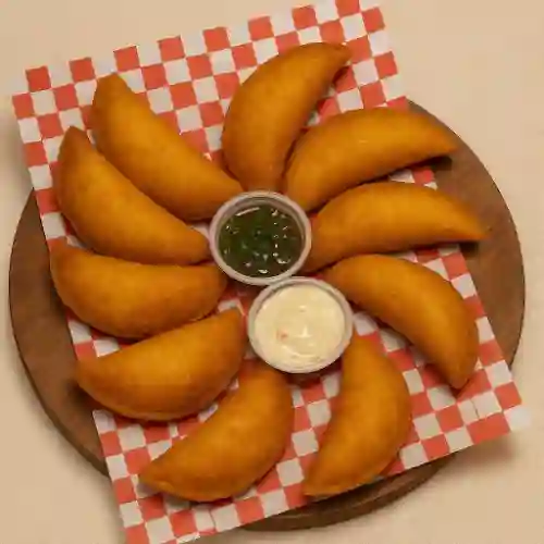 Mini Empanadas Criollas X12