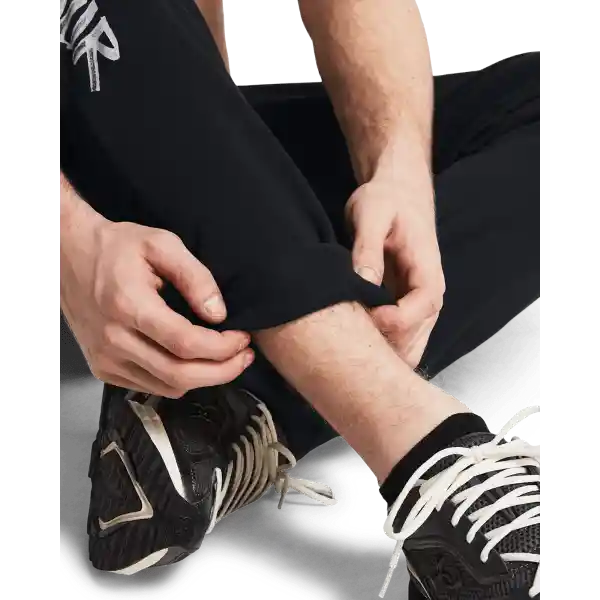 Under Armour Pantalón Rival Flc Multiprint Jgrs Hombre Negro SM