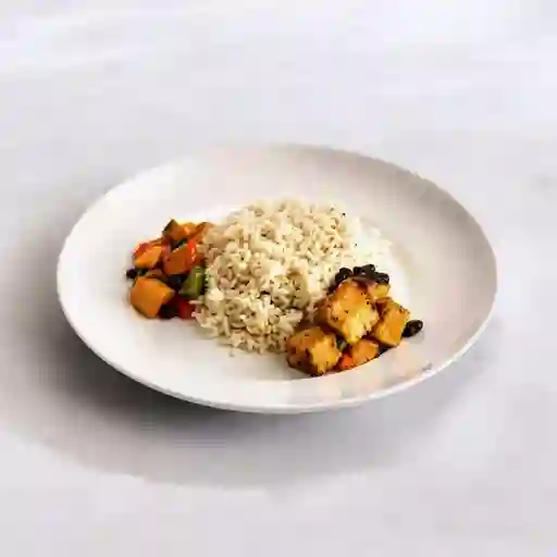 Arma Tu Lunch