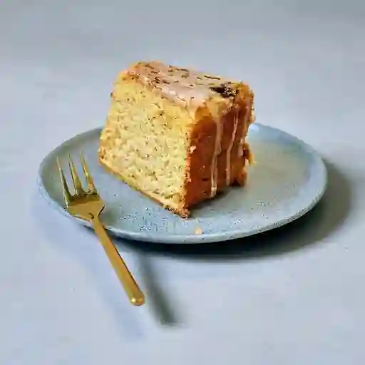 Porción Pound Cake de Limon y Arandaron