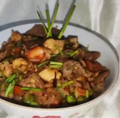 Arroz Yakimeshi