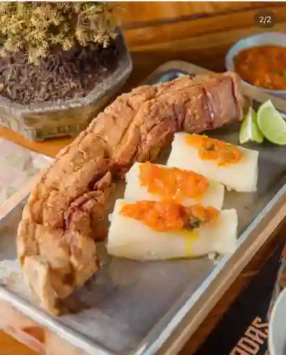 Chicharrón Cien Pie