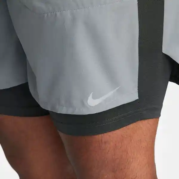 Nike Short Df Stride 5in Hybrid Para Hombre Gris Talla L