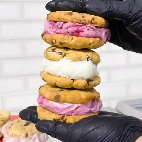The Cookie House y Frulatto