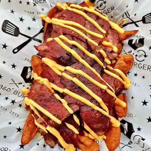 Salchipapa Bacon Cheese