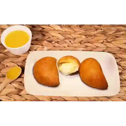 Empanada Queso Mozarella