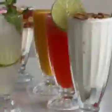 Jugo en Leche Guanabana