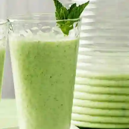 Limonada de Yerbabuena