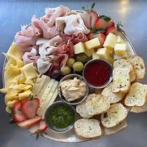 TABLA QUESO CARNES CAJA DOM