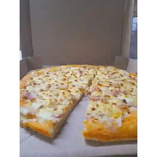 Pizza Hawaiana con Capress