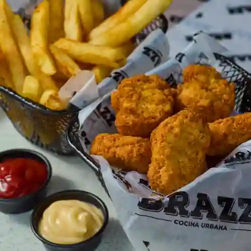 Nuggets de Pollo con Papas