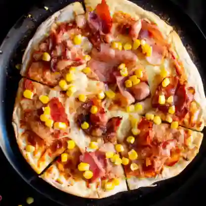 Pizza Maíz y Tocineta